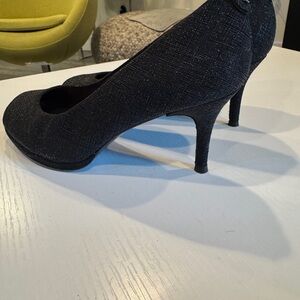 Stuart Weitzman Black  Heels with perp toe worn once  8 1/2 retail $550 US